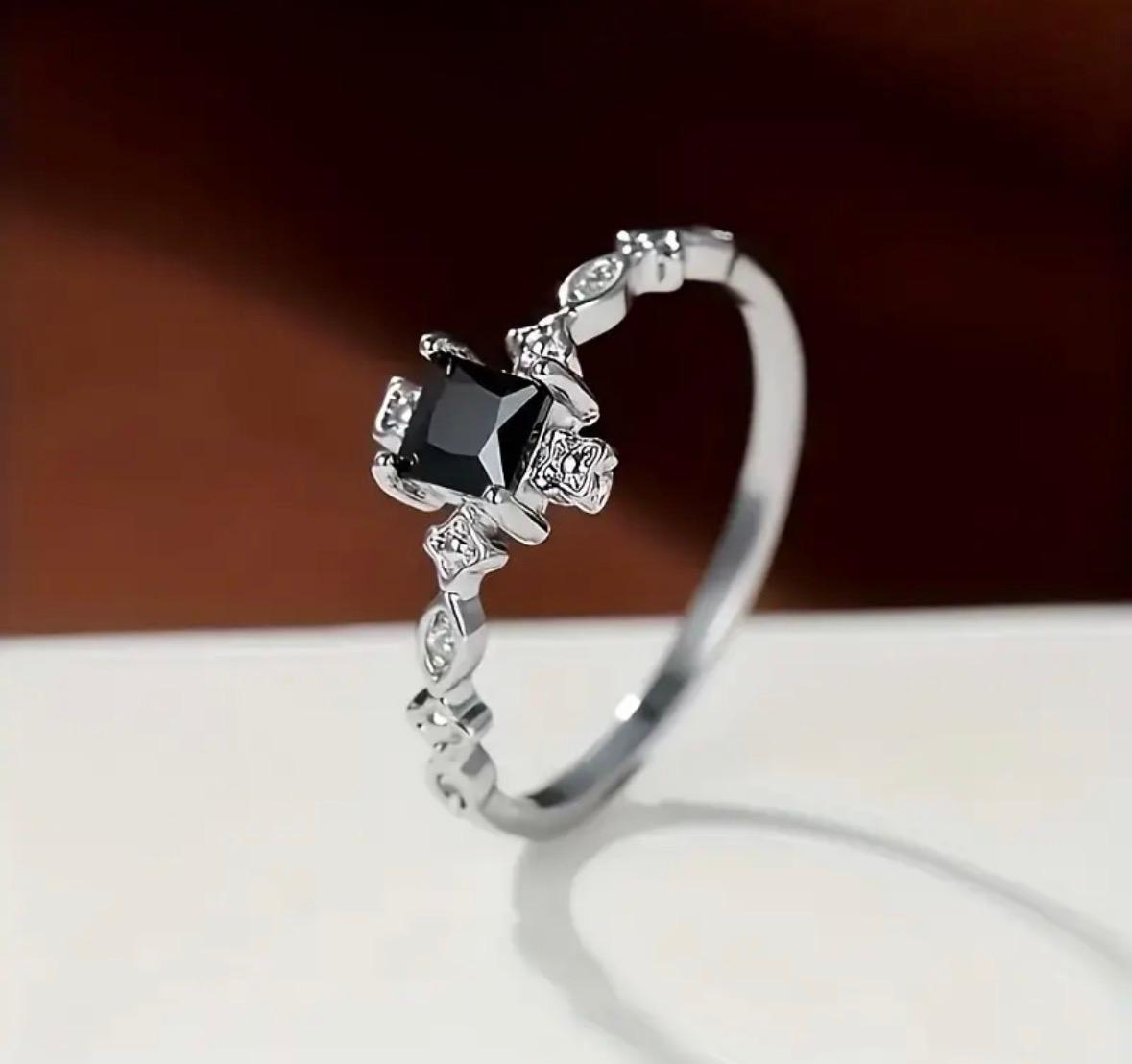 Black Square Cubic Ring